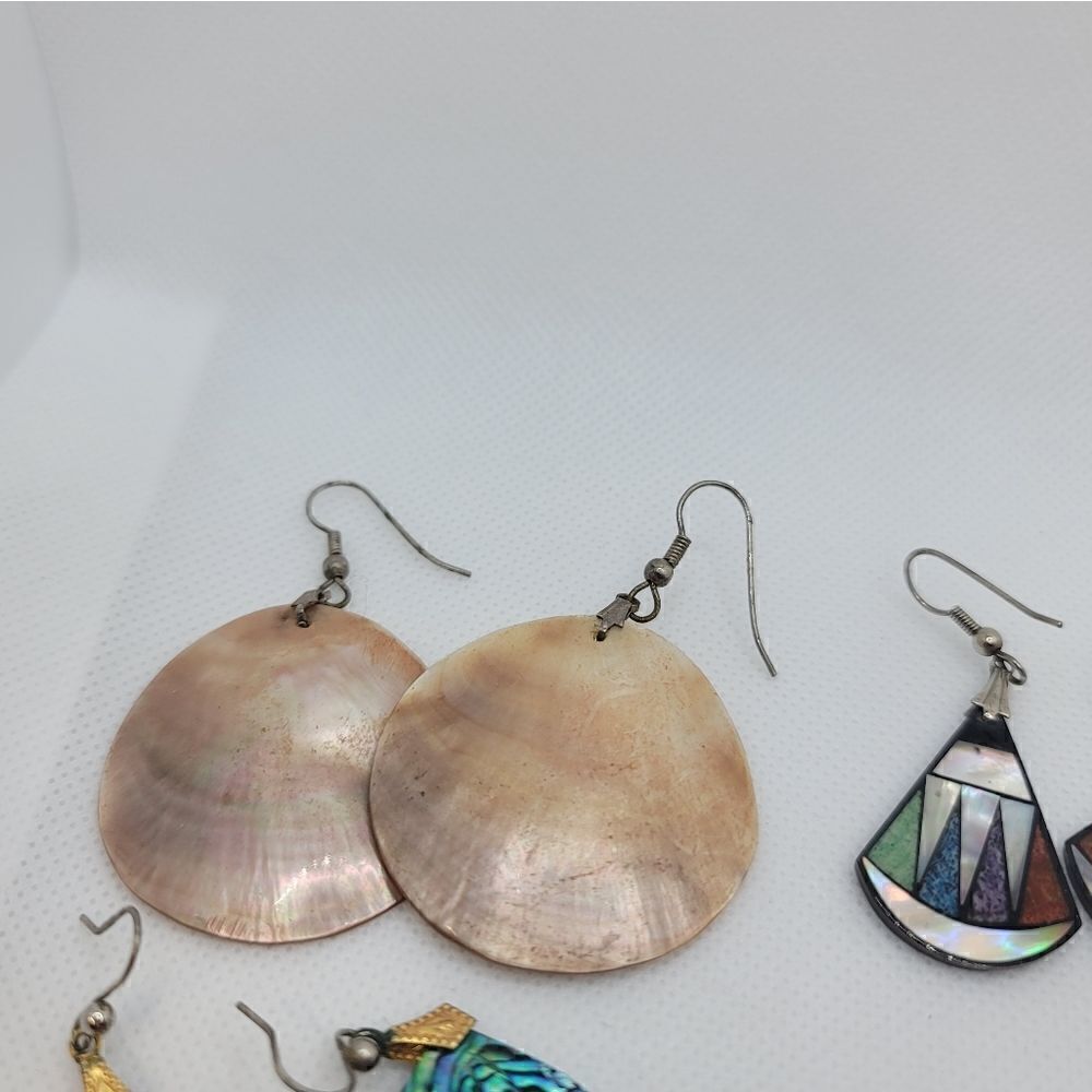 SHELL STYLE Earring Lot - Picture 6 of 6